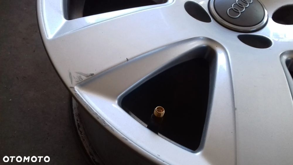 felgi aluminiowe 5x112 7,5J ET45 16" 4F0601025AJ Audi A6 C6 - 3