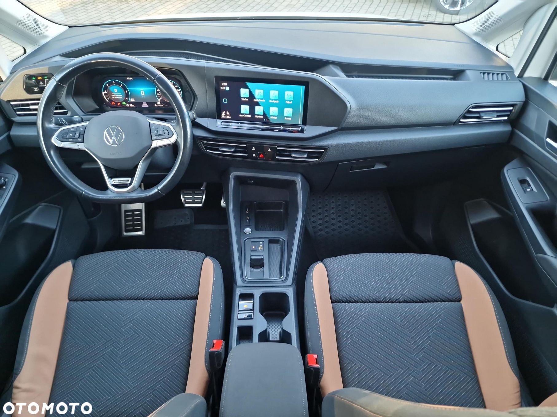 Volkswagen Caddy 2.0 TDI PanAmericana DSG - 19