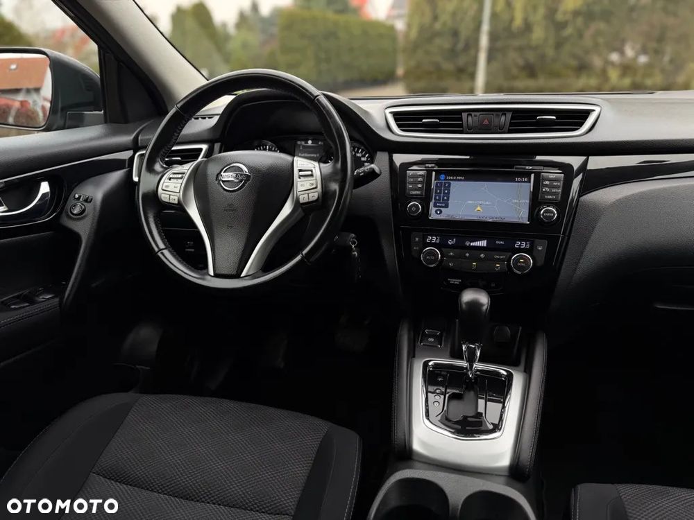 Nissan Qashqai 1.2 DIG-T Xtronic TEKNA - 19