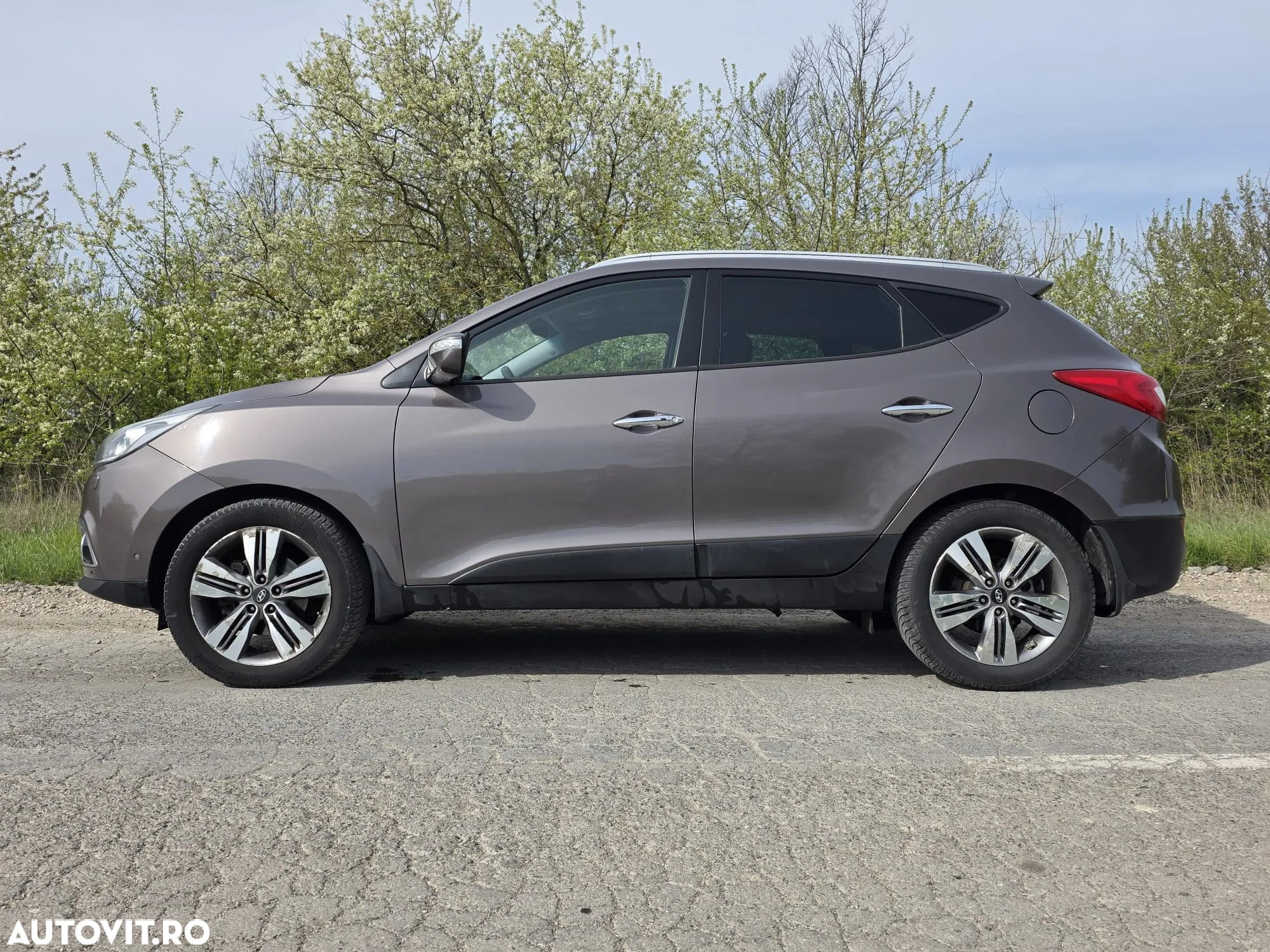 Hyundai ix35 2.0 CRDI 4WD Automatik Luxury - 4