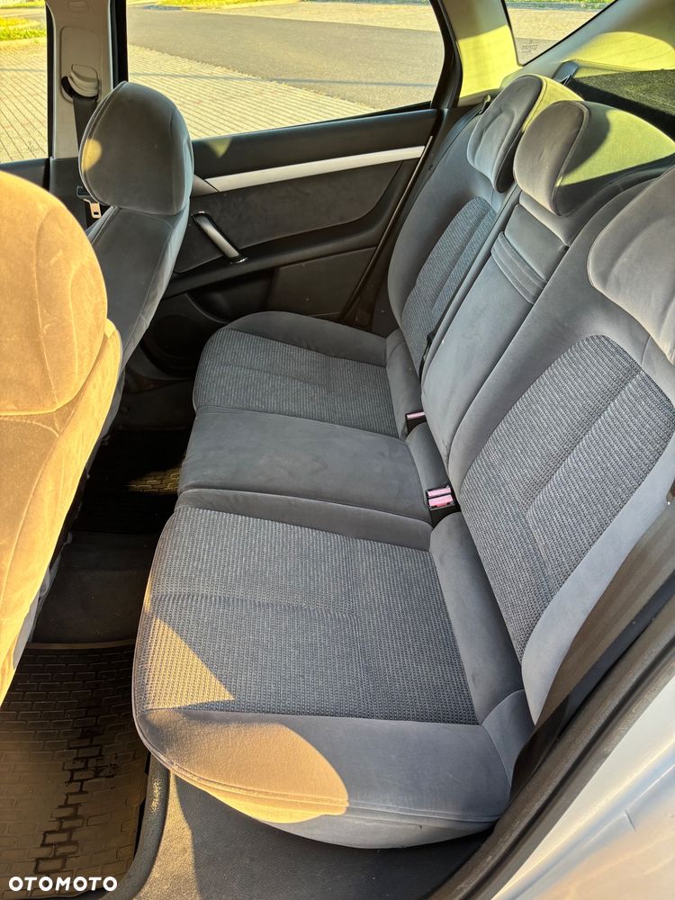 Peugeot 407 HDi 135 - 9