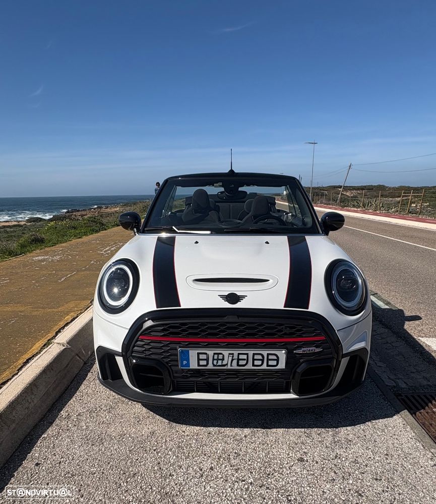MINI Cabrio JCW - 1