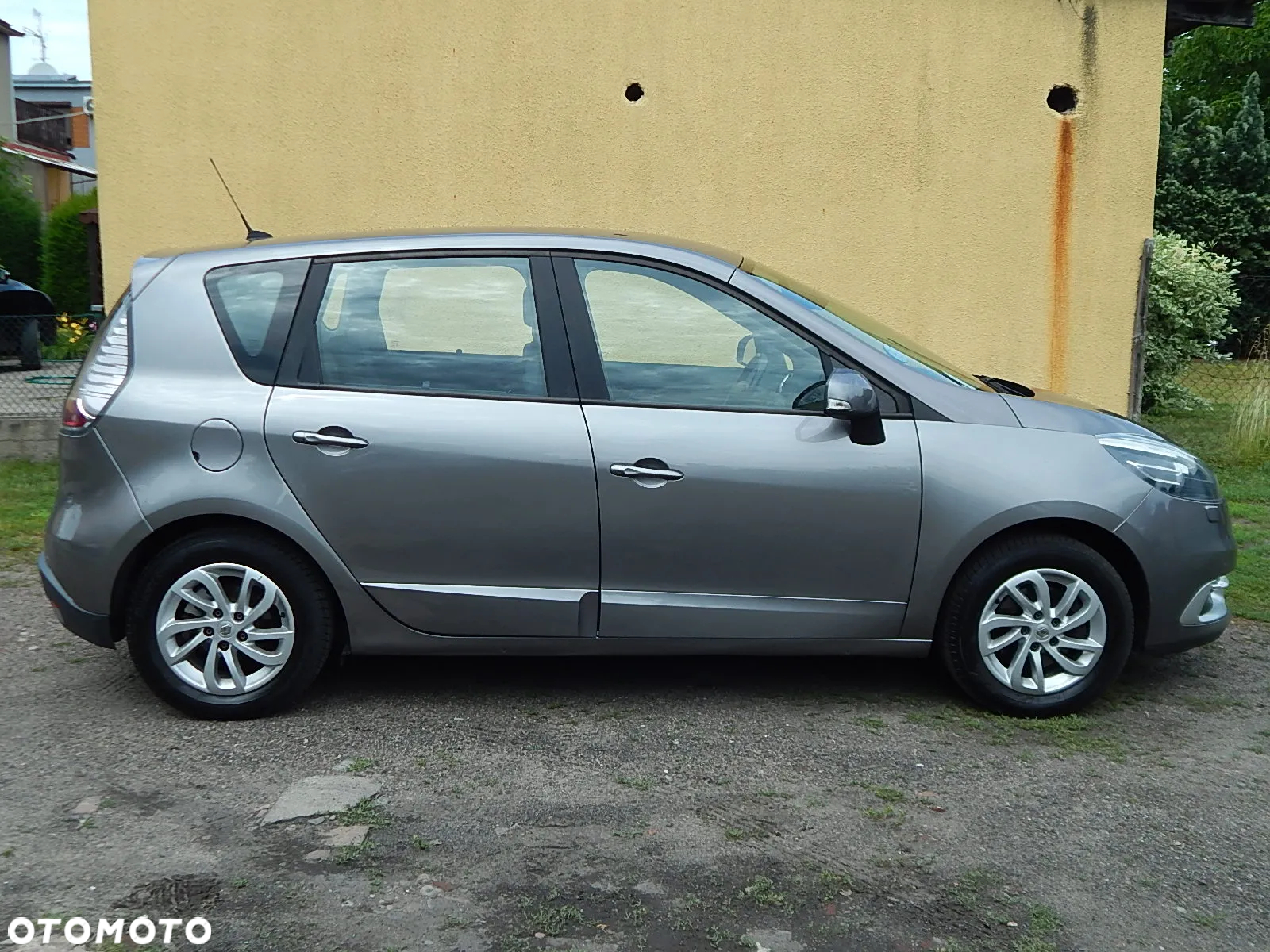Renault Scenic 1.5dCi TomTom Edition EDC - 7