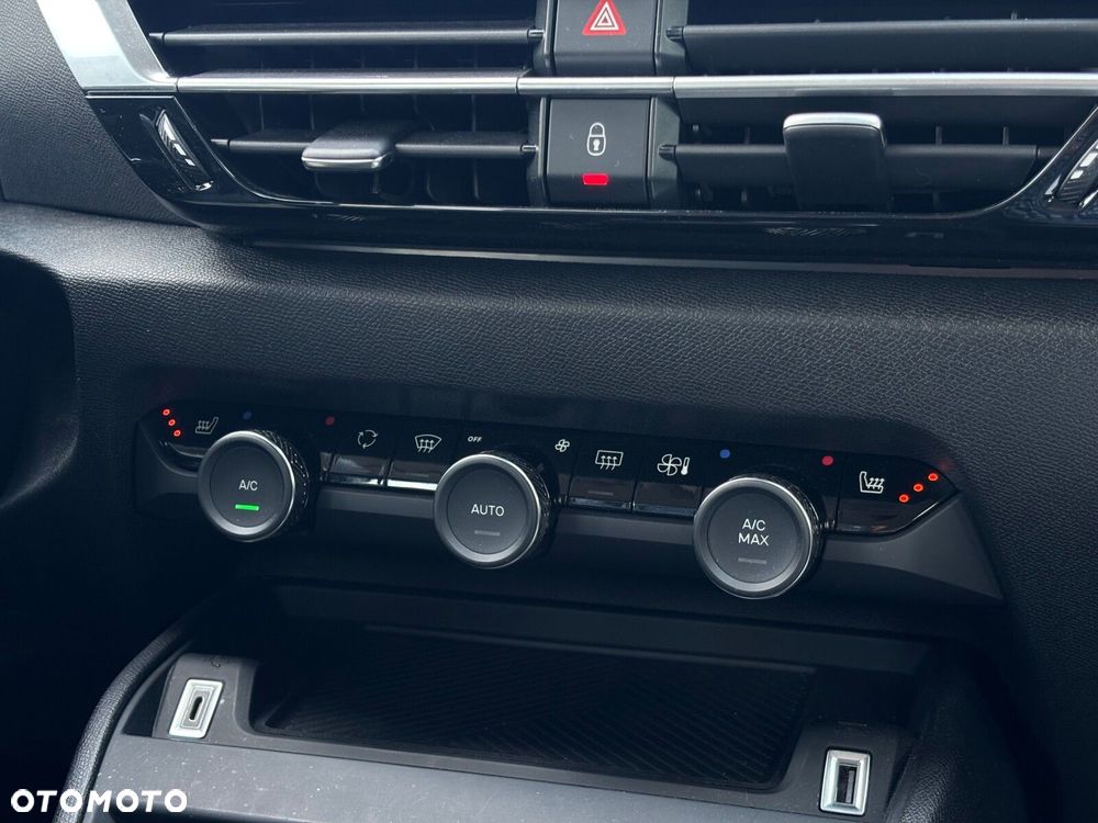 Citroën C4 EV136 50kWh Feel Pack - 24