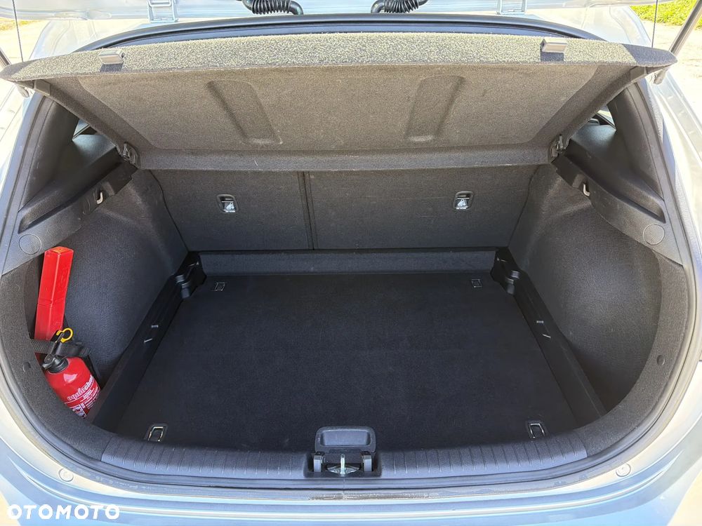 Kia Ceed 1.5 T-GDI M DCT - 17