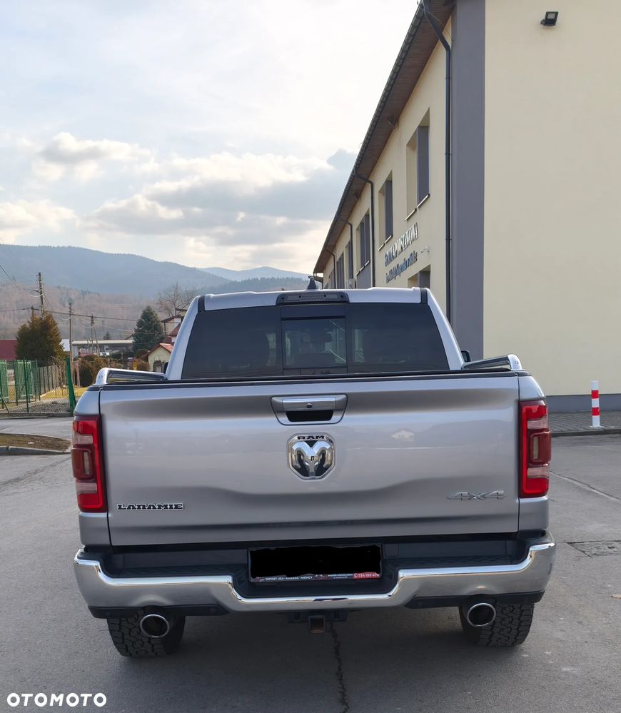 RAM 1500 5.7 Crew Cab Laramie - 7