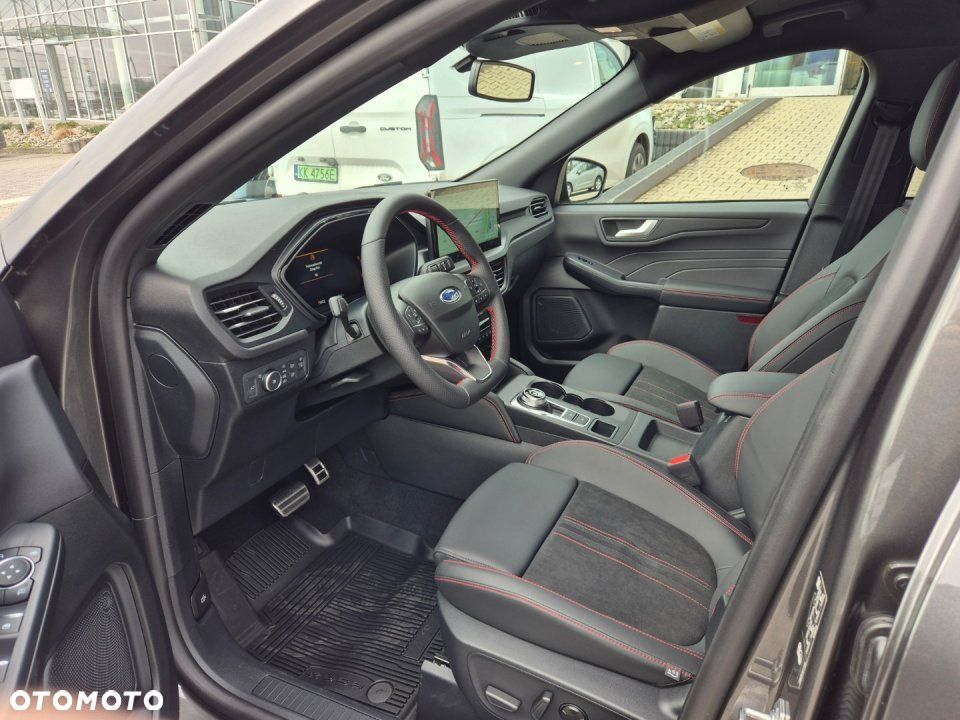 Ford Kuga - 11