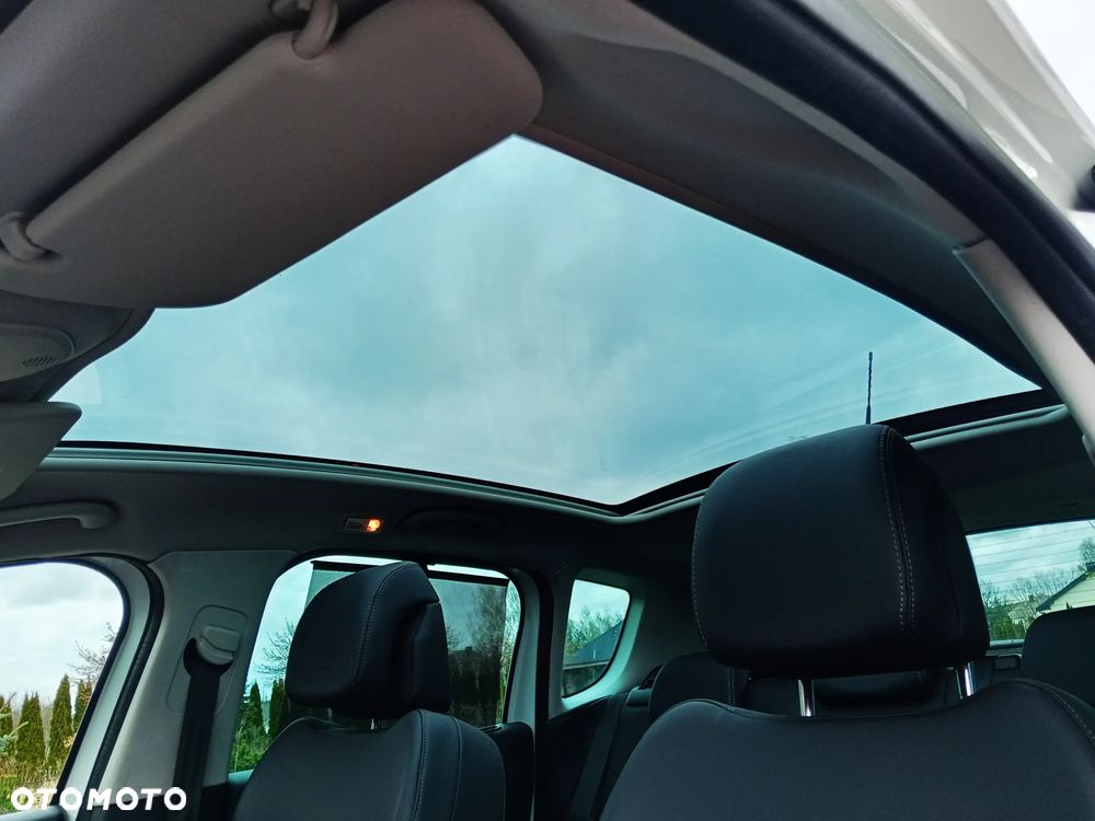 Peugeot 3008 1.6 BlueHDi Style S&S - 8