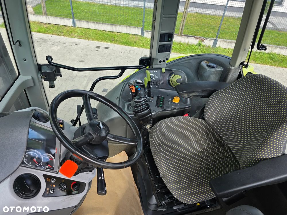 Claas Arion 610 - 10