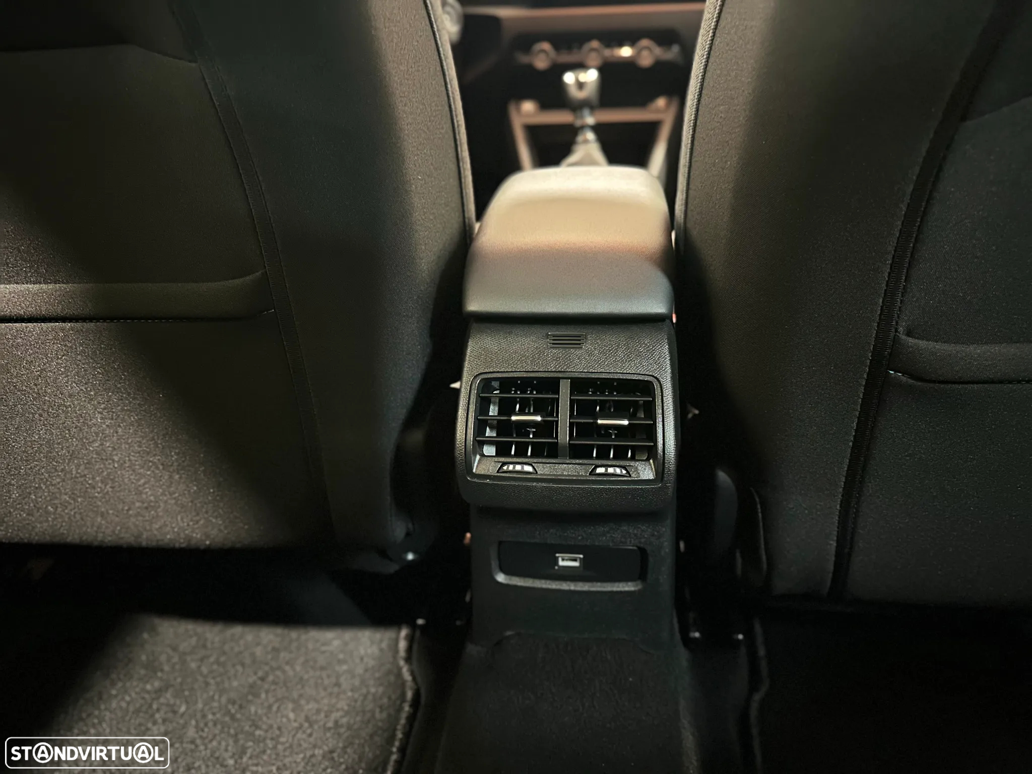 Citroën C4 1.2 PureTech Feel Pack - 27