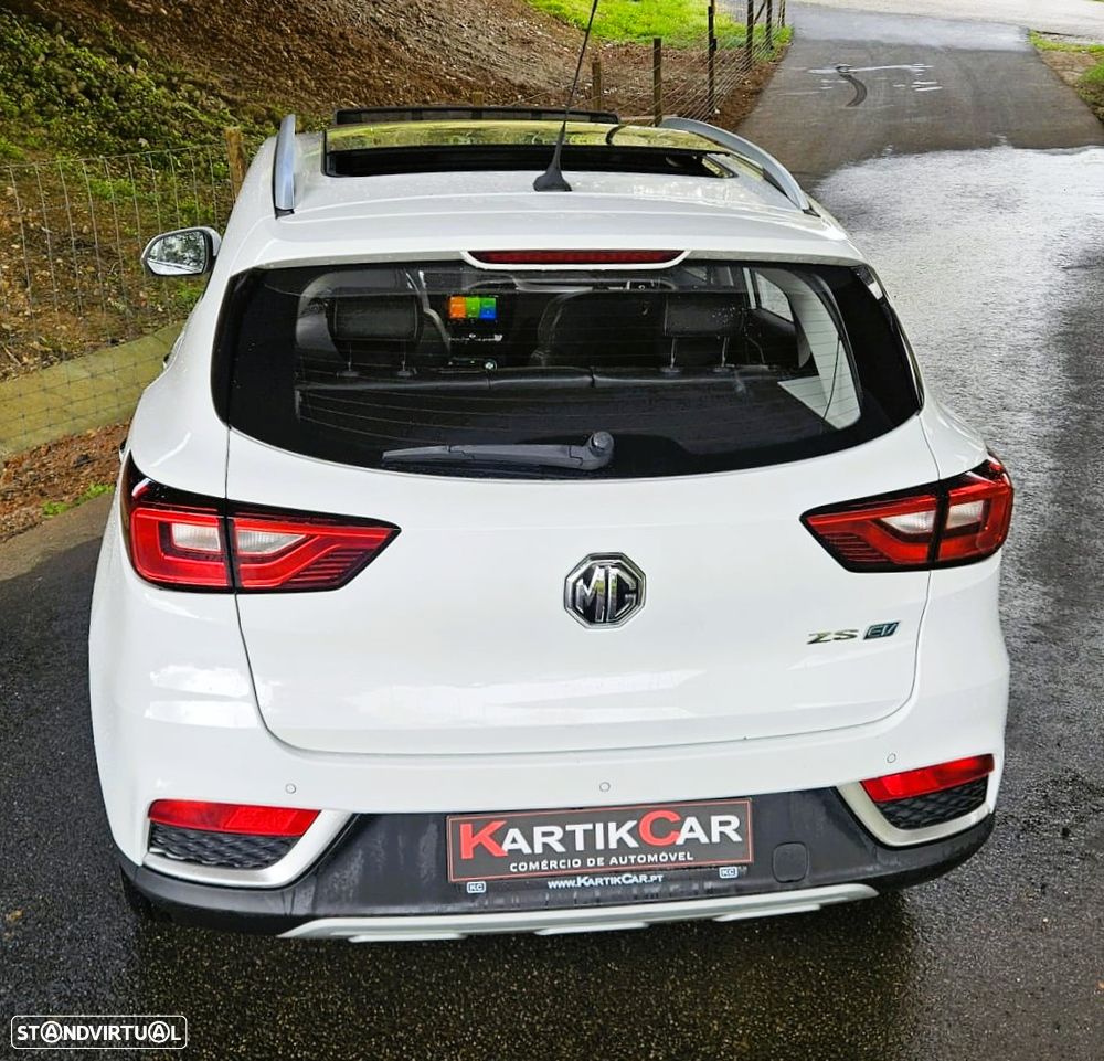 MG ZS Luxury - 13