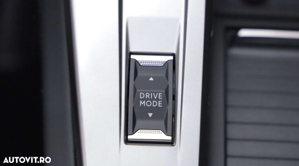 Peugeot 408 1.6L 180 PHEV Allure - 19