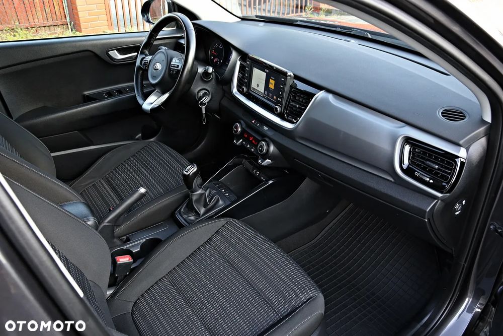 Kia Stonic - 22