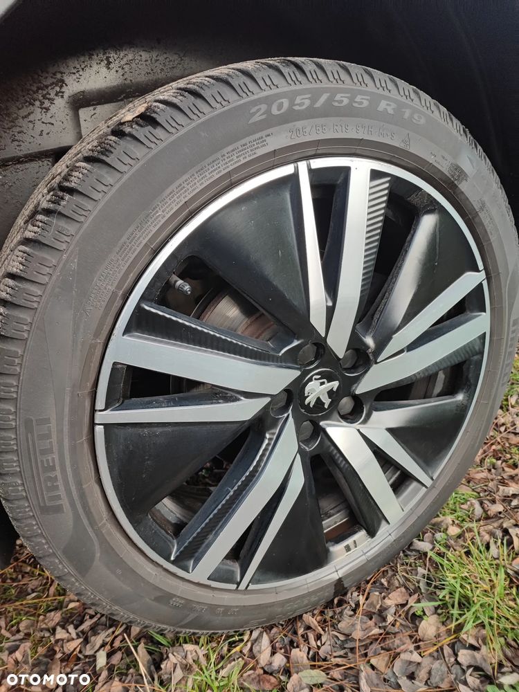 Peugeot 5008 - 11