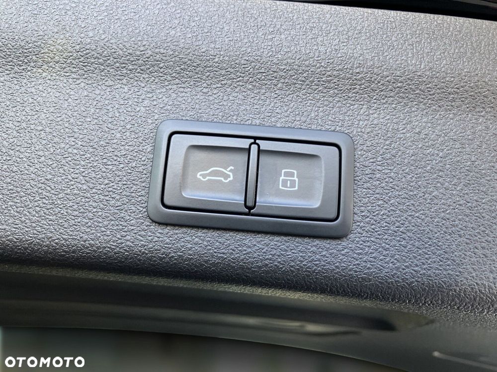 Audi A6 Avant - 16