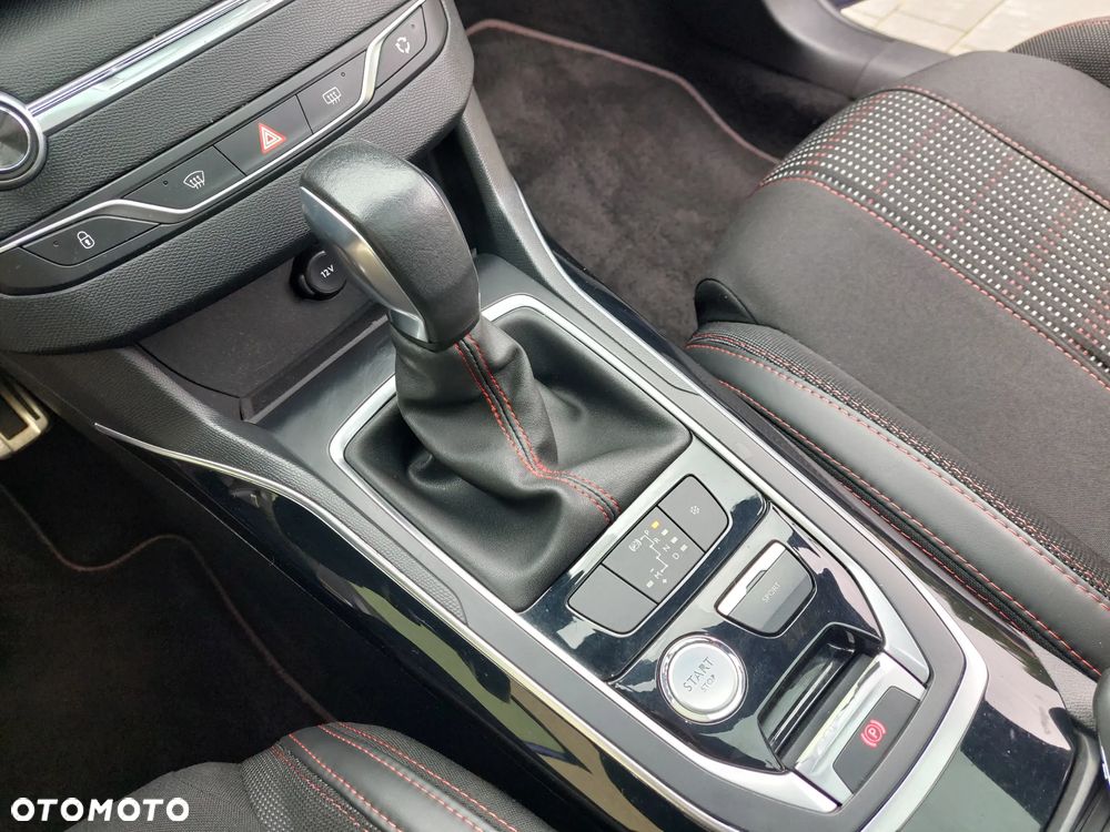 Peugeot 308 BlueHDi FAP 120 EAT6 Stop&Start GT-Line Edition - 28