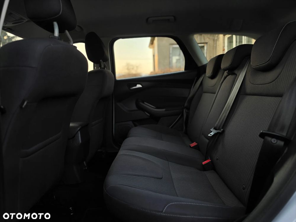 Ford Focus - 17