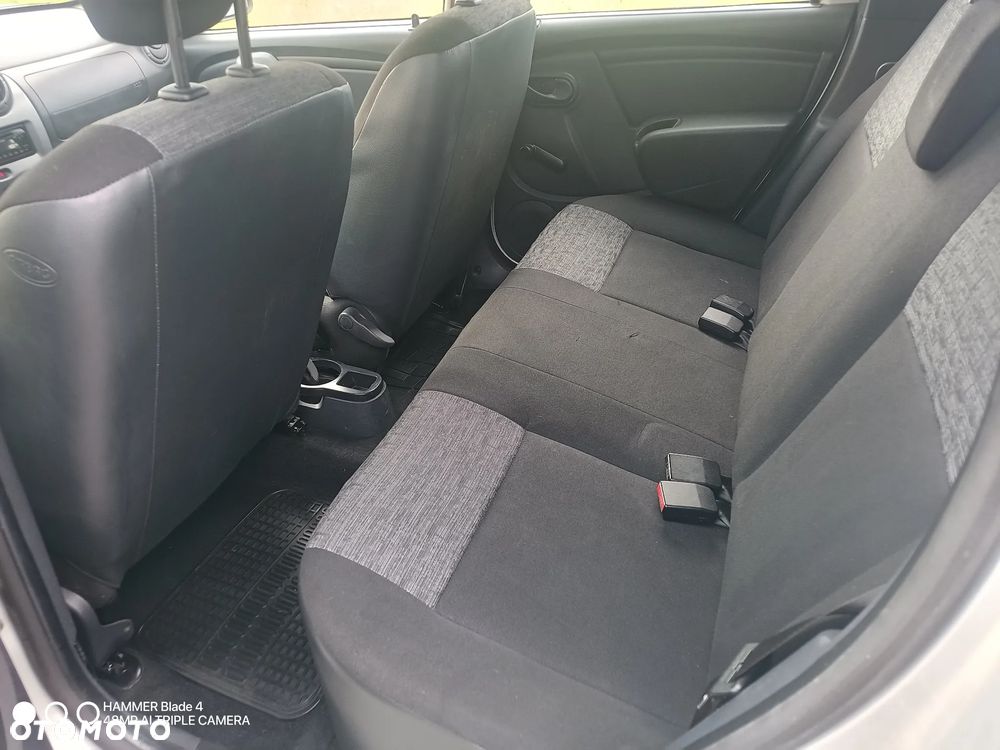 Dacia Duster 1.6 16V 4x2 Ambiance - 21