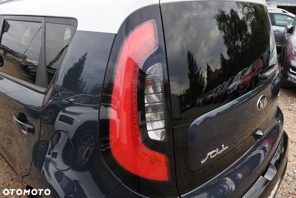Kia Soul 1.6 CRDI Dream Team Edition - 27