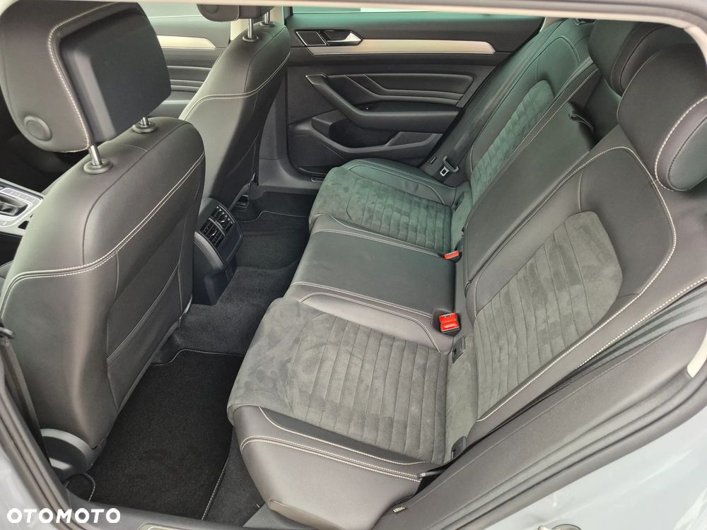 Volkswagen Passat 2.0 TDI 4Mot Elegance DSG - 7