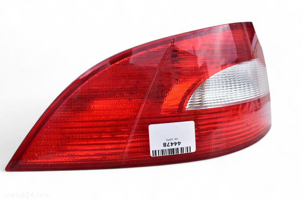 Lampa Lewy Tył SKODA SUPERB II Sedan 3T5945095 - 3