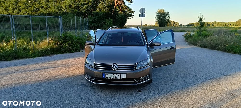 Volkswagen Passat 2.0 TDI Comfortline DSG - 20