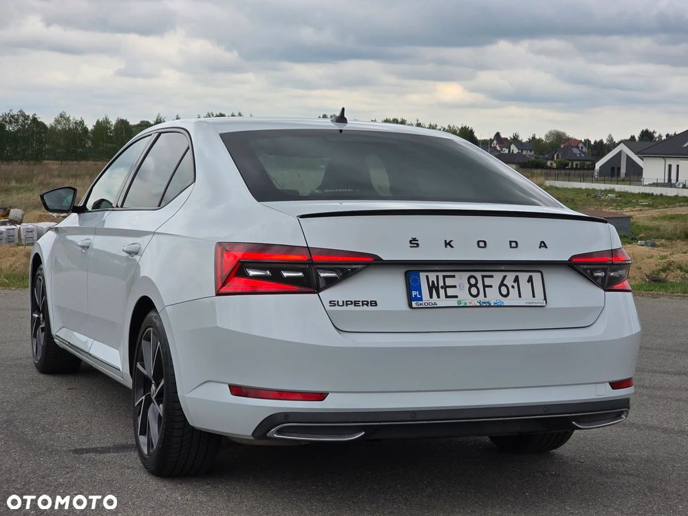 Skoda Superb 2.0 TDI SCR Sportline DSG - 7