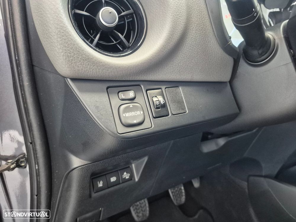 Toyota Yaris 1.0 VVT-i Comfort - 10