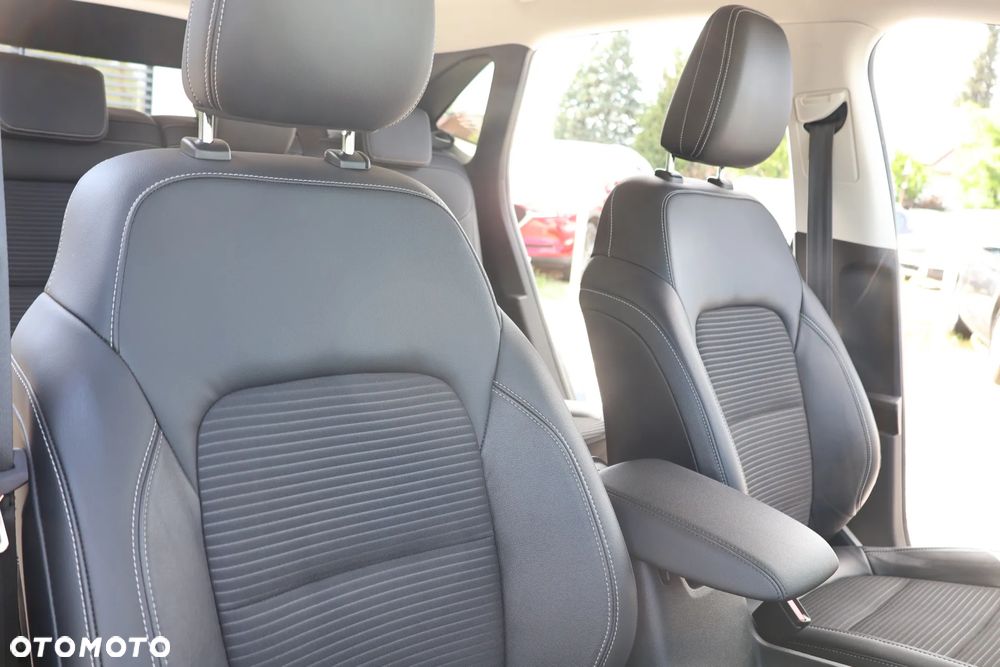 Ford Kuga 2.0 EcoBlue 4x4 TITANIUM X - 22