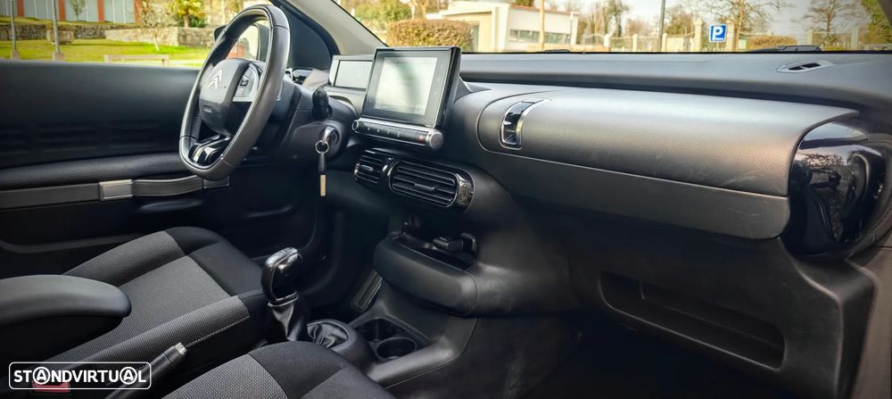 Citroën C4 Cactus 1.6 BlueHDi Shine Ed.Midnight - 18