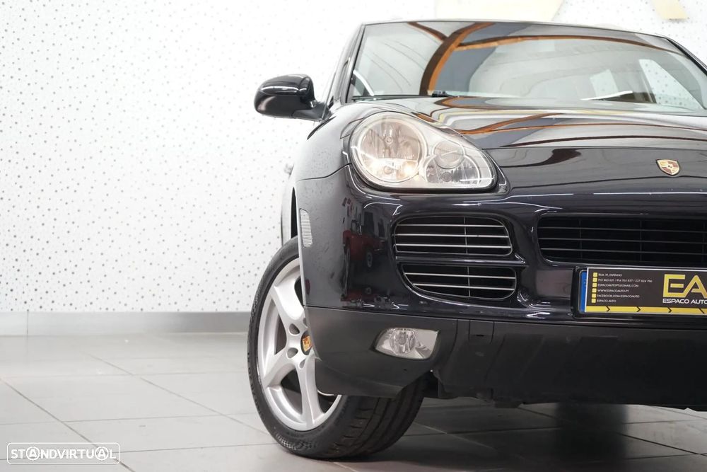 Porsche Cayenne Tiptronic — fotografia 6