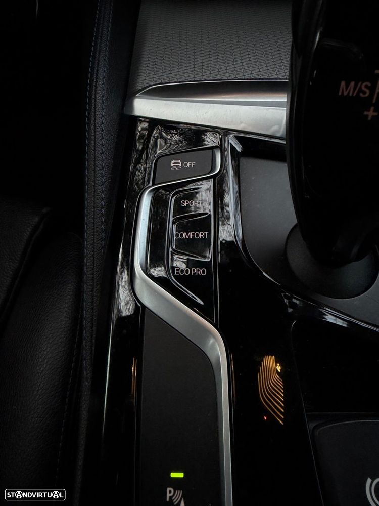 BMW 520 d Pack M Auto - 17