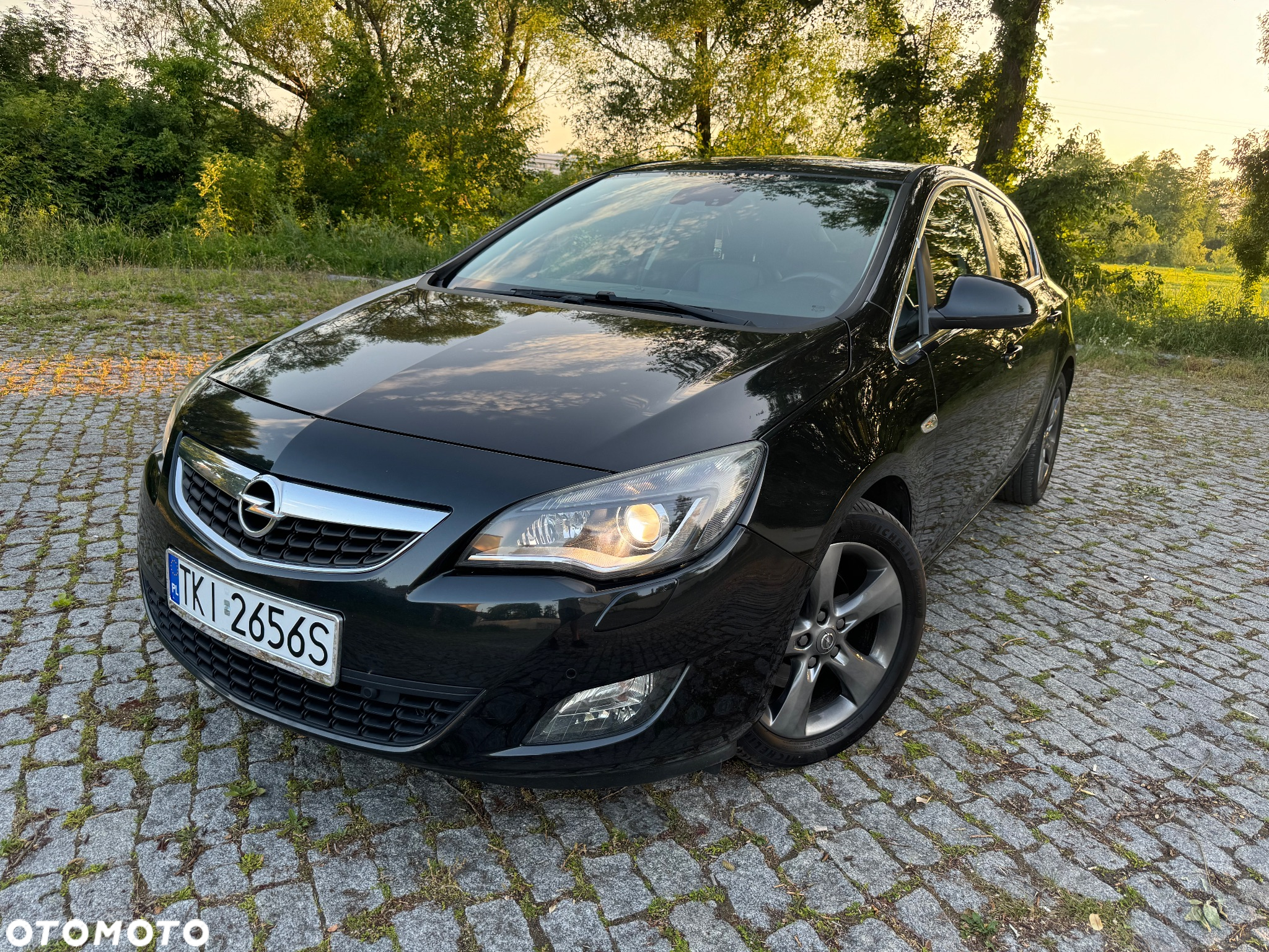 Opel Astra IV 1.7 CDTI Cosmo - 2