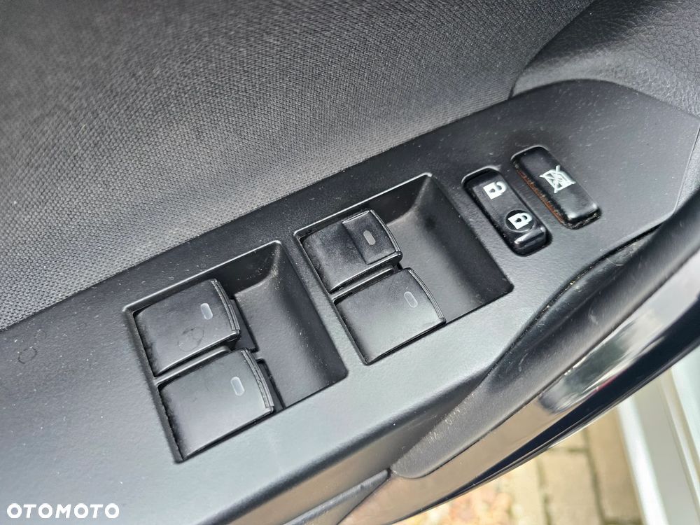 Toyota Auris Hybrid 135 Premium - 12