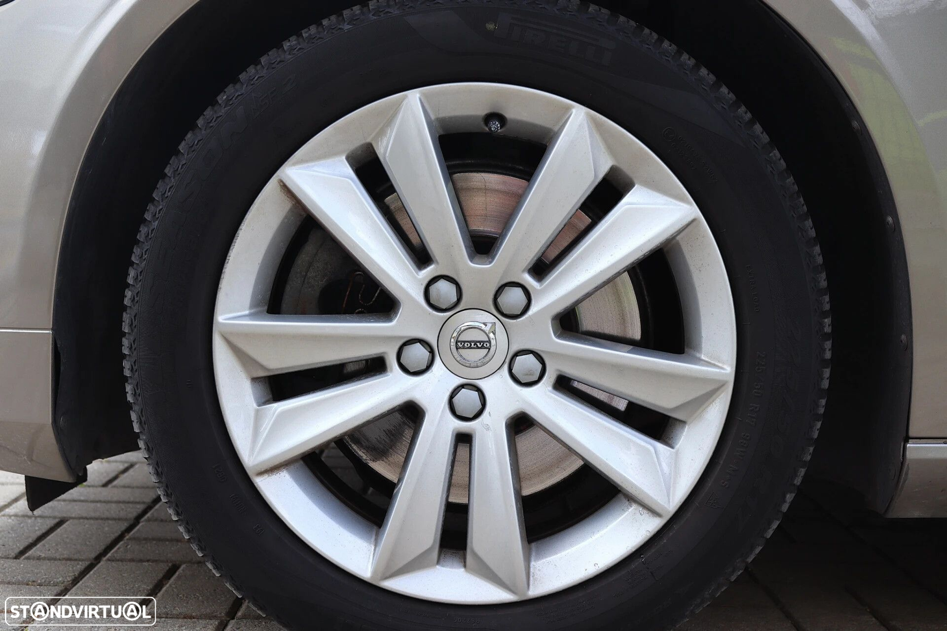 Volvo V60 - 11