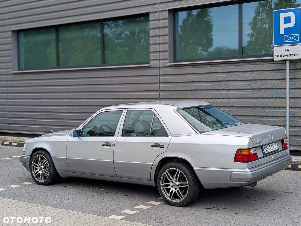 Mercedes-Benz W124 (1984-1993) - 10