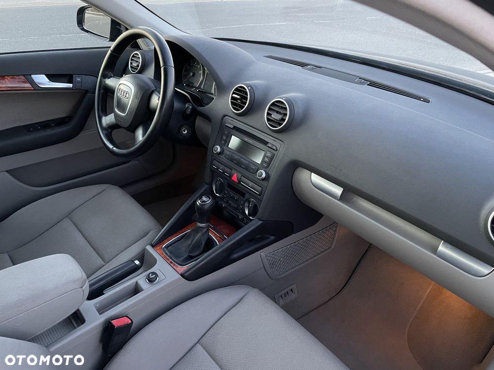 Audi A3 Sportback - 15