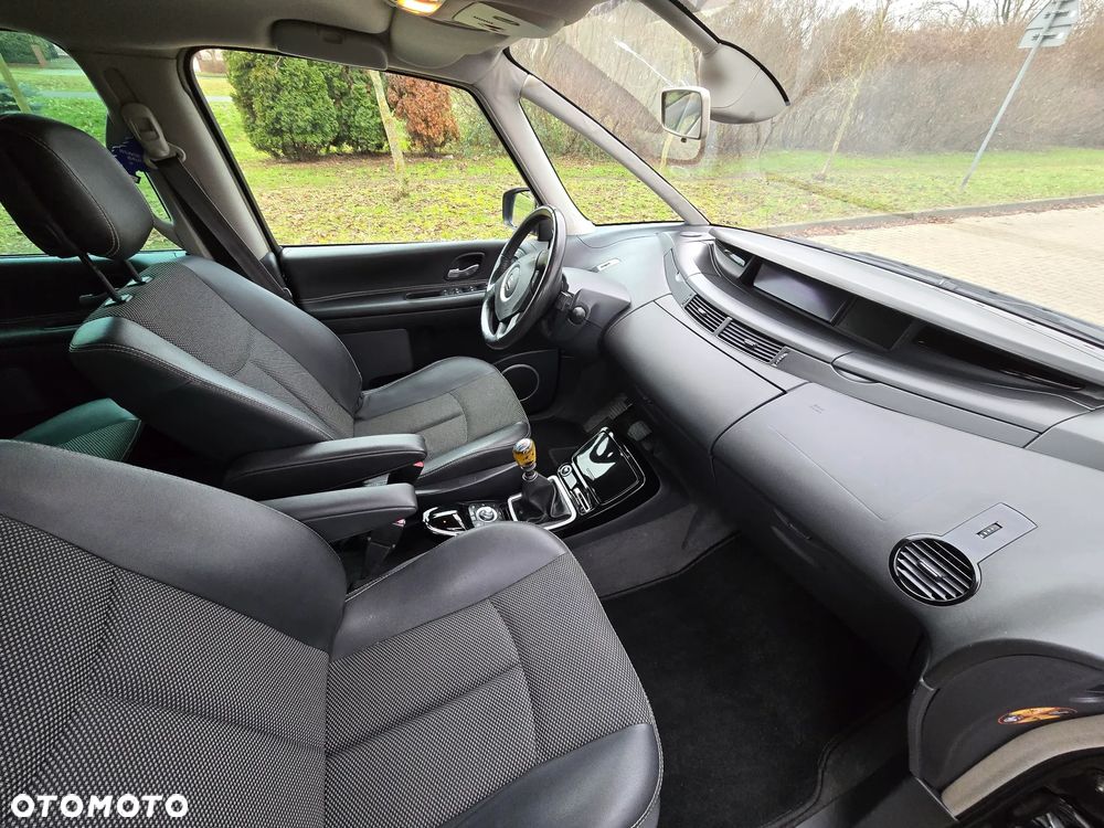 Renault Espace 2.0 dCi Authentique - 26