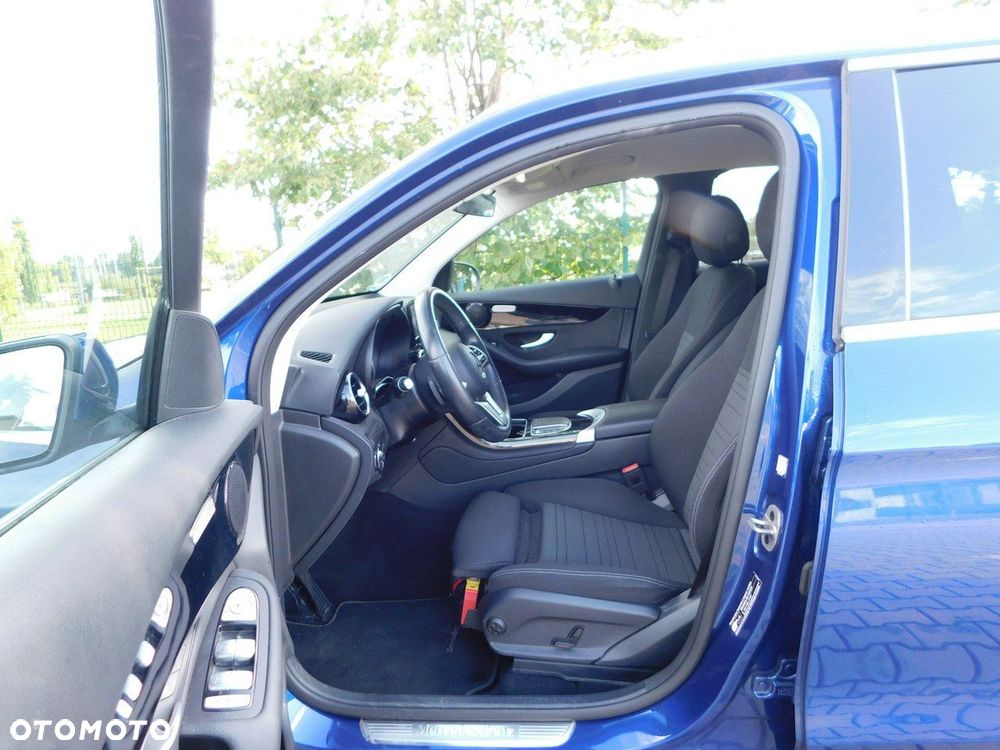 Mercedes-Benz GLC 200 d Business Edition - 16