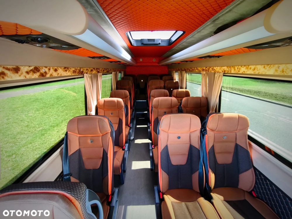 Mercedes-Benz Sprinter 517 - 4