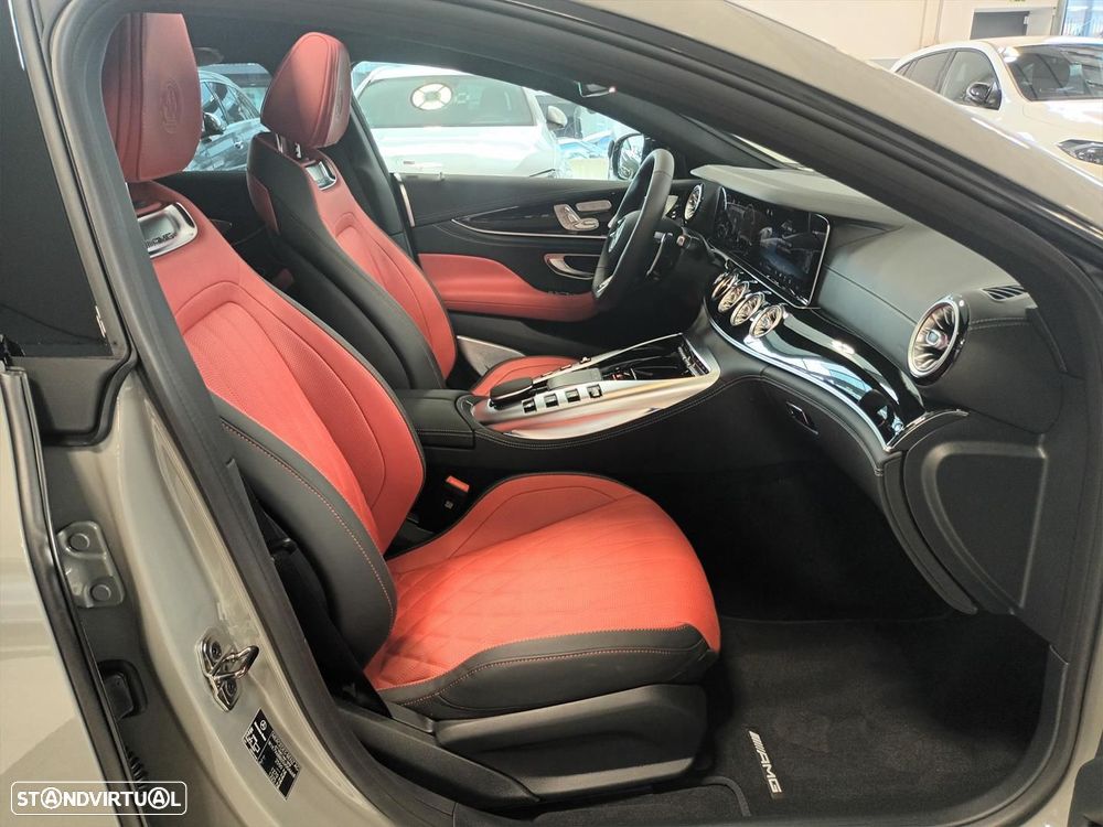 Mercedes-Benz AMG GT 53 4Matic+ - 17