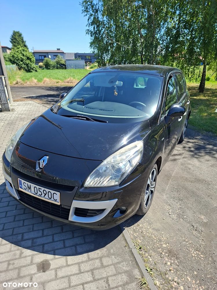 Renault Scenic 1.9 dCi Bose Edition - 1
