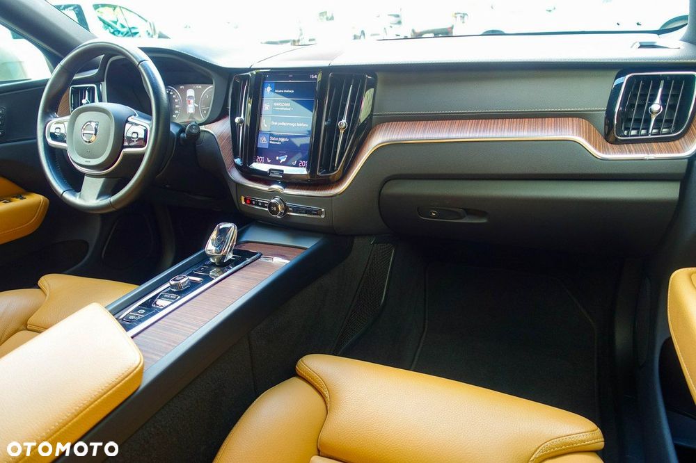 Volvo XC 60 - 12