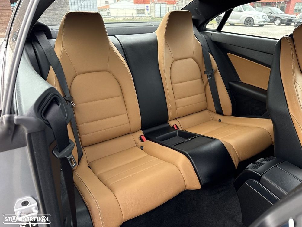 Mercedes-Benz E 220 CDi Avantgarde BlueEfficiency - 12