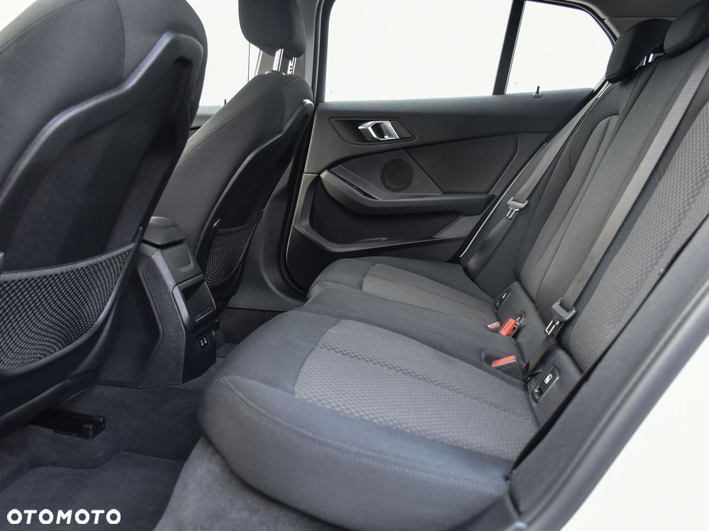 BMW Seria 1 118i Advantage - 20