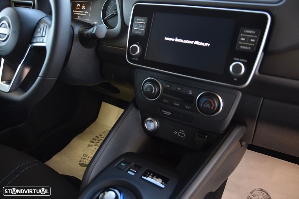 Nissan Leaf Acenta - 18