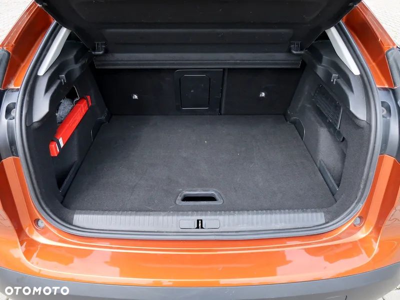 Citroën C4 1.2 PureTech Shine S&S EAT8 - 28