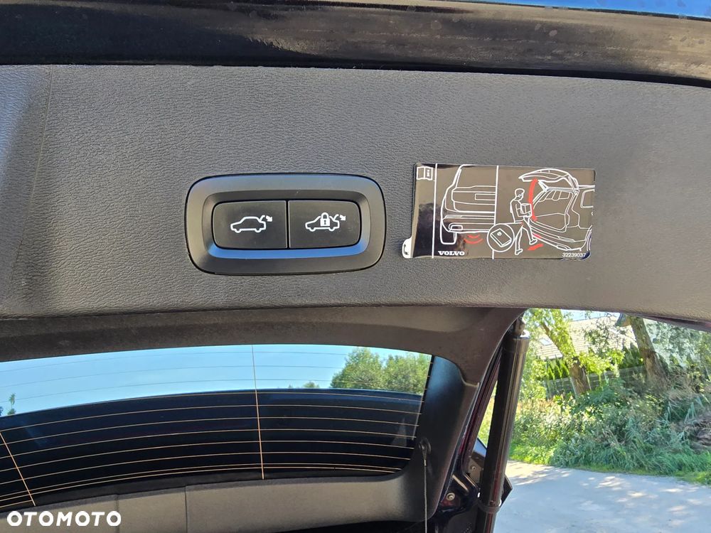 Volvo XC 40 - 27
