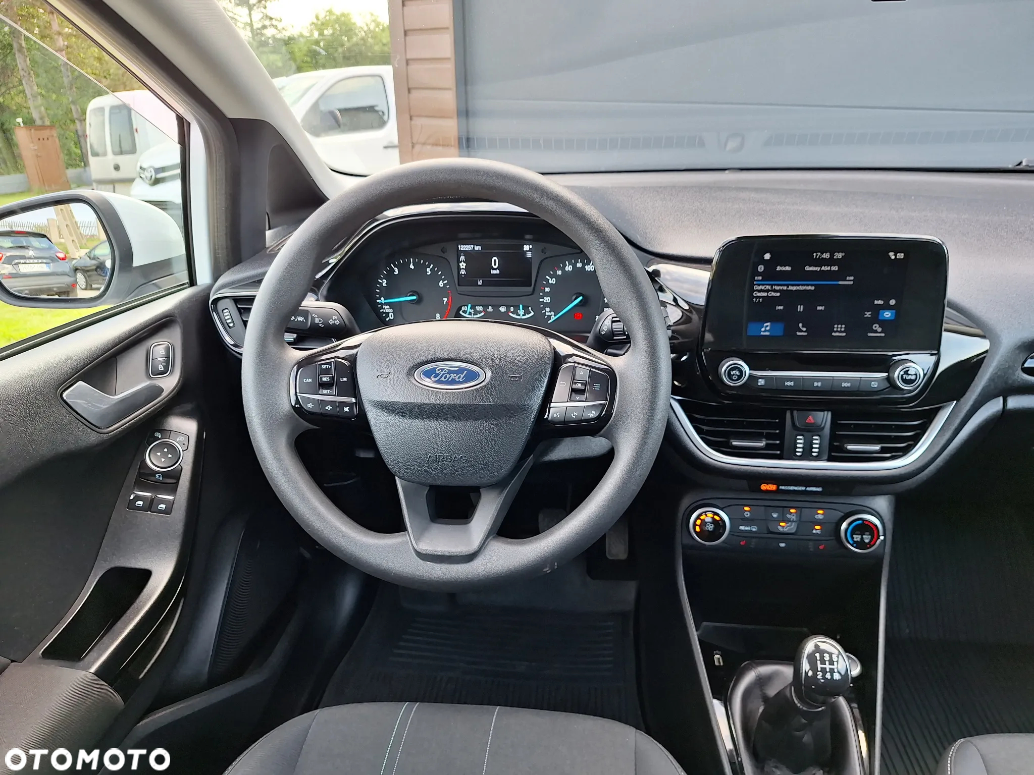 Ford Fiesta - 9