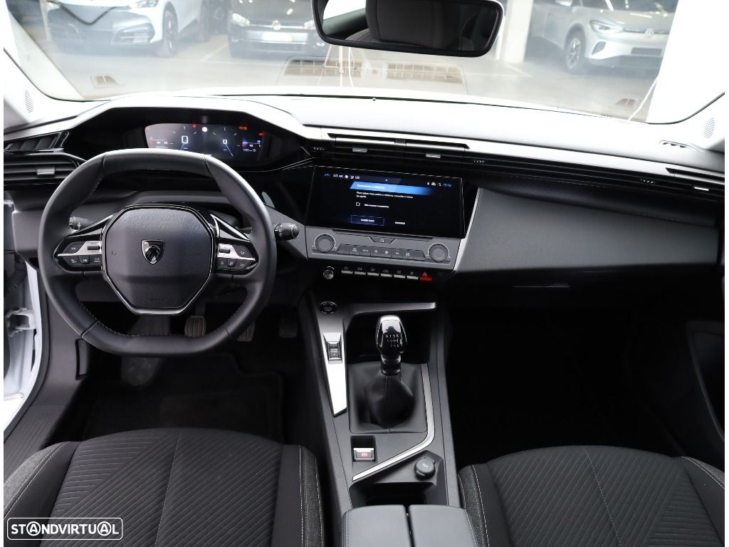 Peugeot 308 SW 1.2 PureTech Active - 27